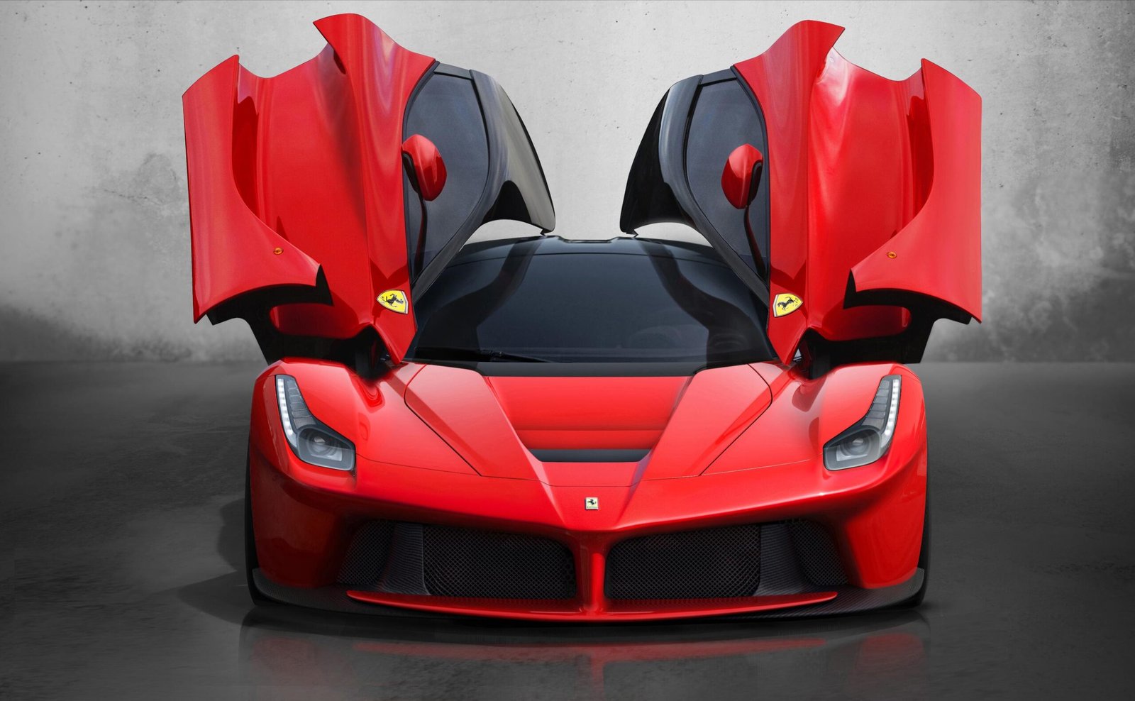 LaFerrari.front_